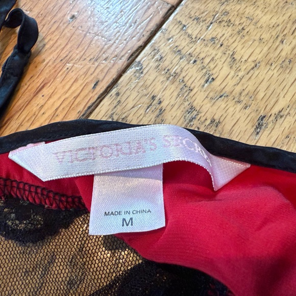 Y2K Victoria's Secret SILK RED Sheer Black Nylon Mesh Babydoll Teddy Slip/Top M - Picture 6 of 10